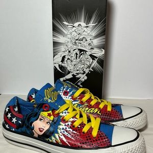 Vintage DC COMICS Wonder Woman Low Top Converse